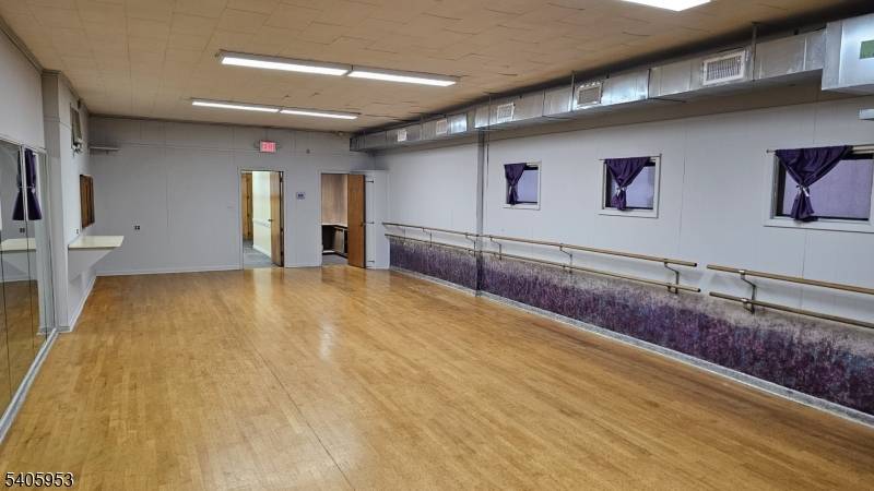 403 Broad St, Bloomfield Twp., NJ 07003