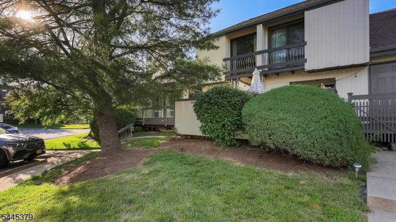288 Crabtree Ct, Bernards Twp., NJ 07920