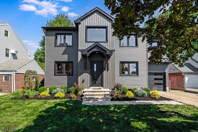 17-19 Berdan Ave, Fair Lawn Boro, NJ 07410