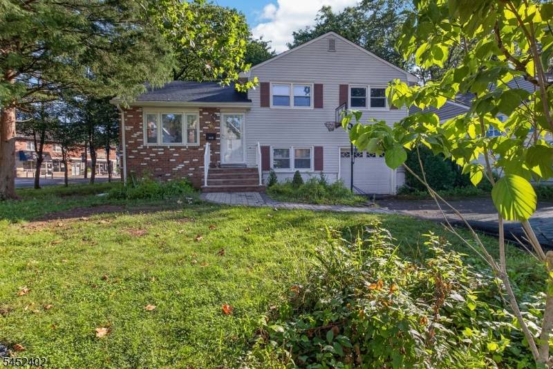 305 William St, Scotch Plains Twp., NJ 07076