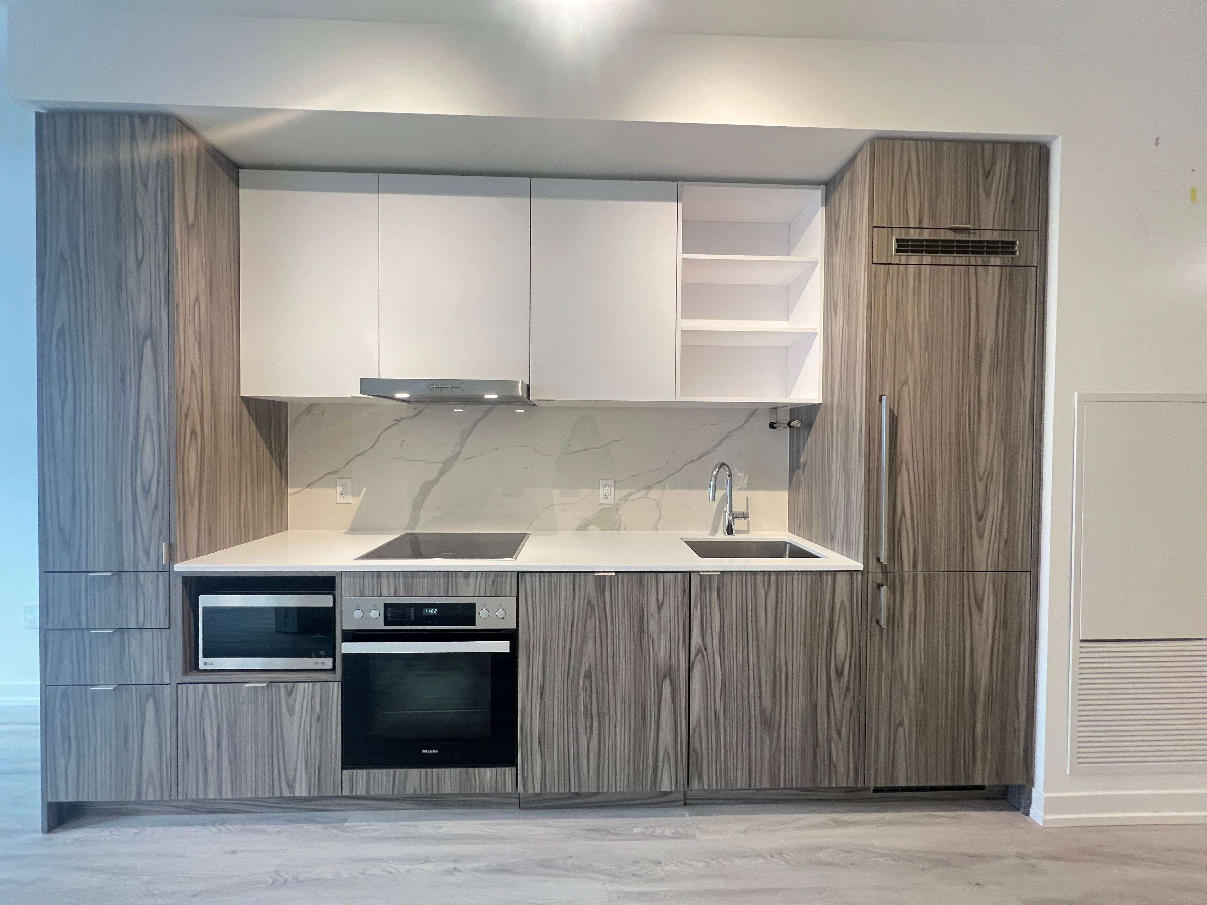 55 Cooper ST #7310, Toronto C01, ON M5E 0G1