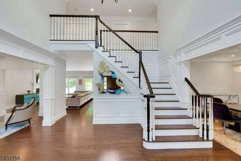 16 Exeter Rd, Millburn Twp., NJ 07078