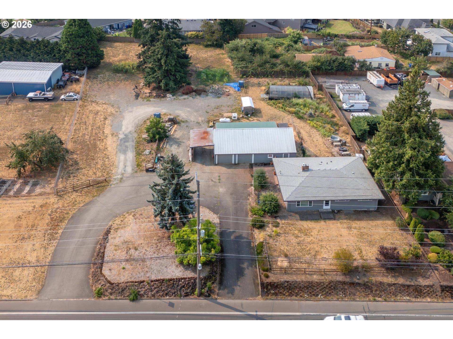 118 WARNER MILNE RD, Oregon City, OR 97045
