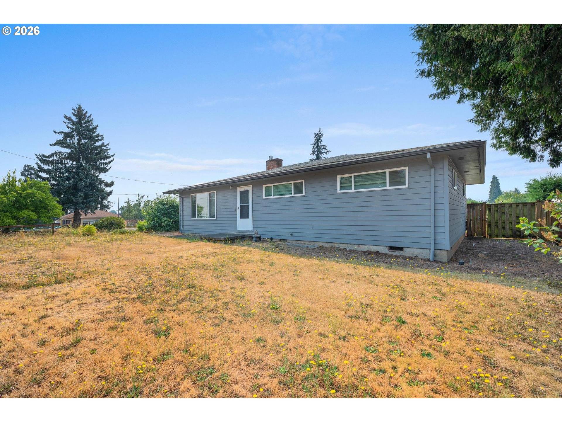 118 WARNER MILNE RD, Oregon City, OR 97045