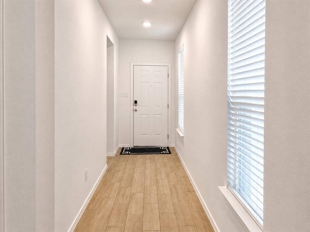 432 Silent Pond Park, Lavon, TX 75166