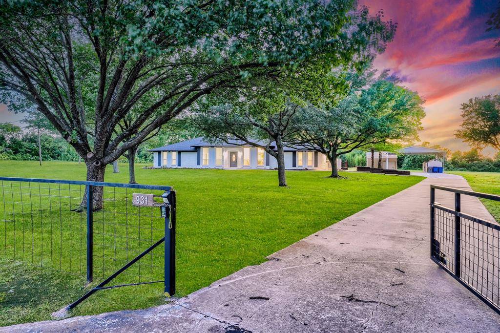 931 Meadow Drive, Rockwall, TX 75032