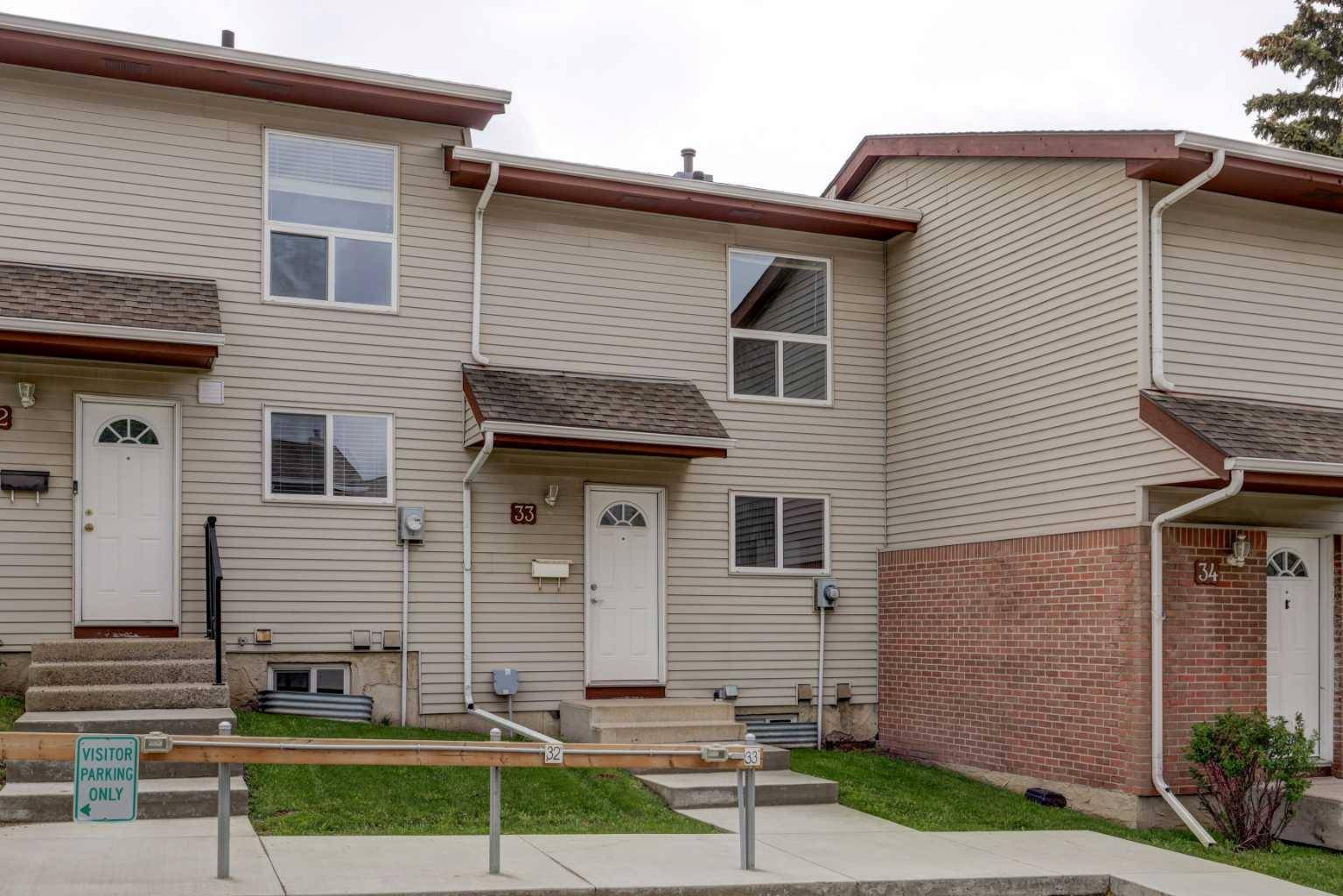 64 Whitnel CT NE #33, Calgary, AB T1Y 5E3