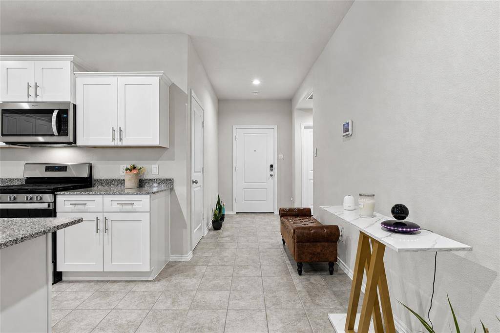 320 Sculptors Crossing, Springtown, TX 76082