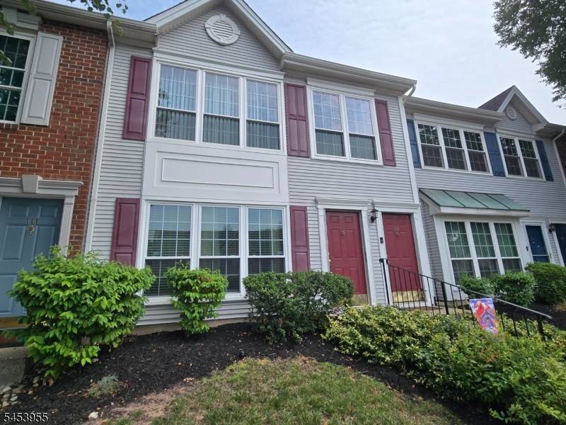 113 Gregory Ln, Franklin Twp., NJ 08823