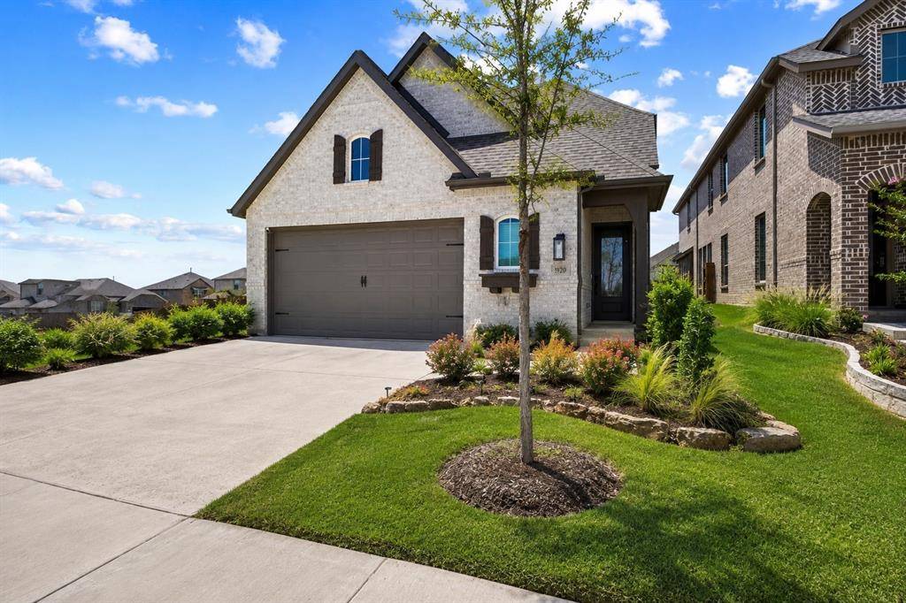 3920 Aqua Lane, Sherman, TX 75090
