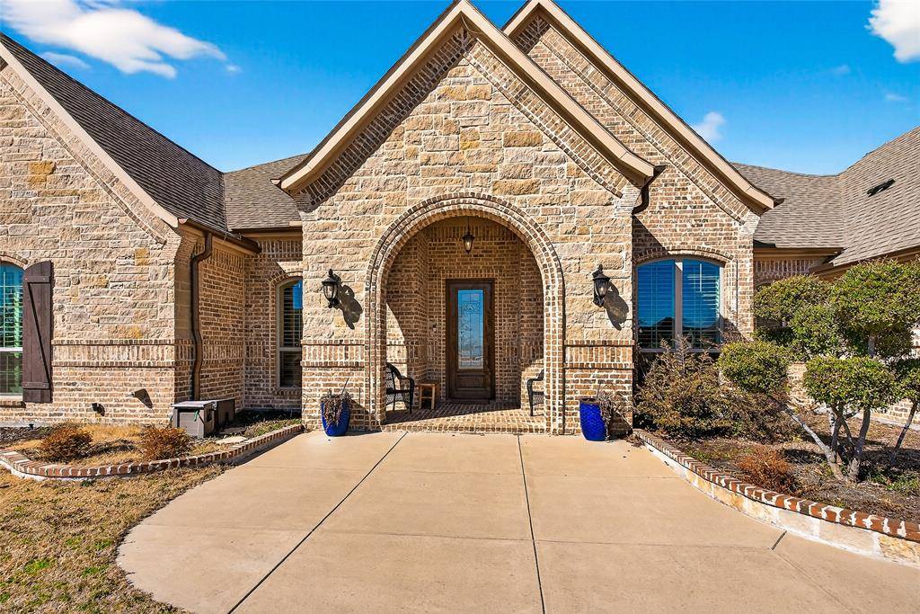 12099 Briargrove Lane, Talty, TX 75126