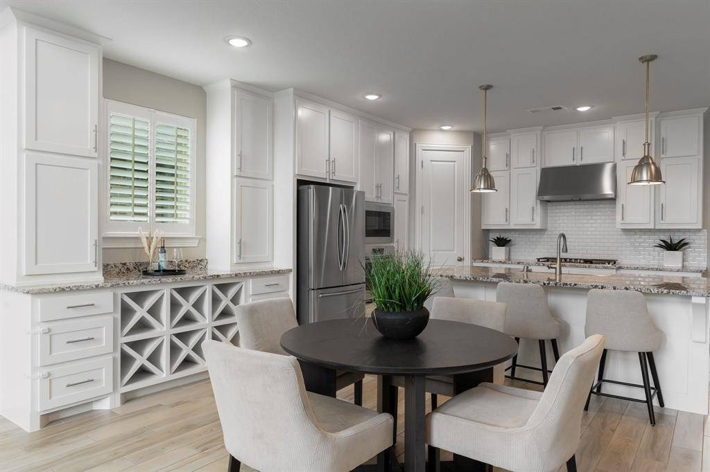 2825 London, The Colony, TX 75056