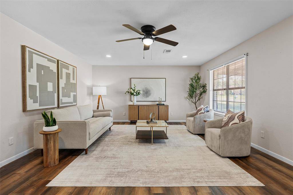 119 Castleman Circle, Hewitt, TX 76643