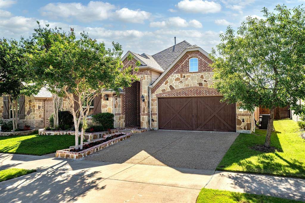 604 Satinwood Lane, Euless, TX 76039