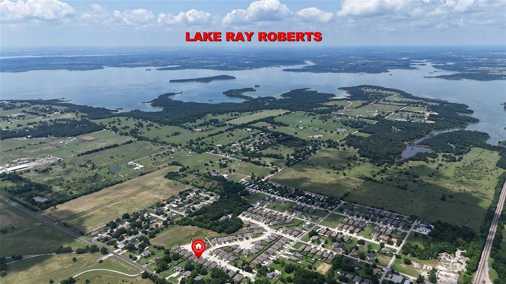 125 Maverick Lane, Pilot Point, TX 76258