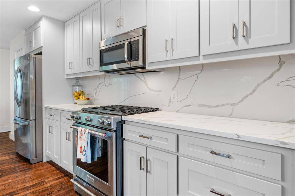 4041 Beechwood Lane, Dallas, TX 75220