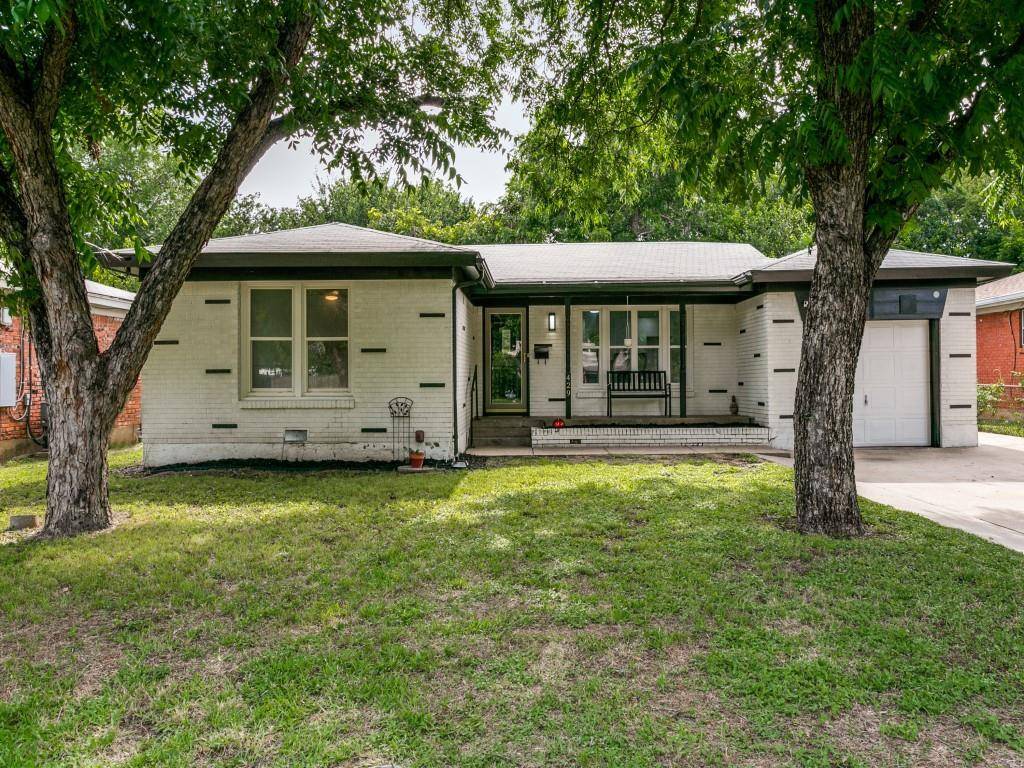 429 Harmon Road, Hurst, TX 76053