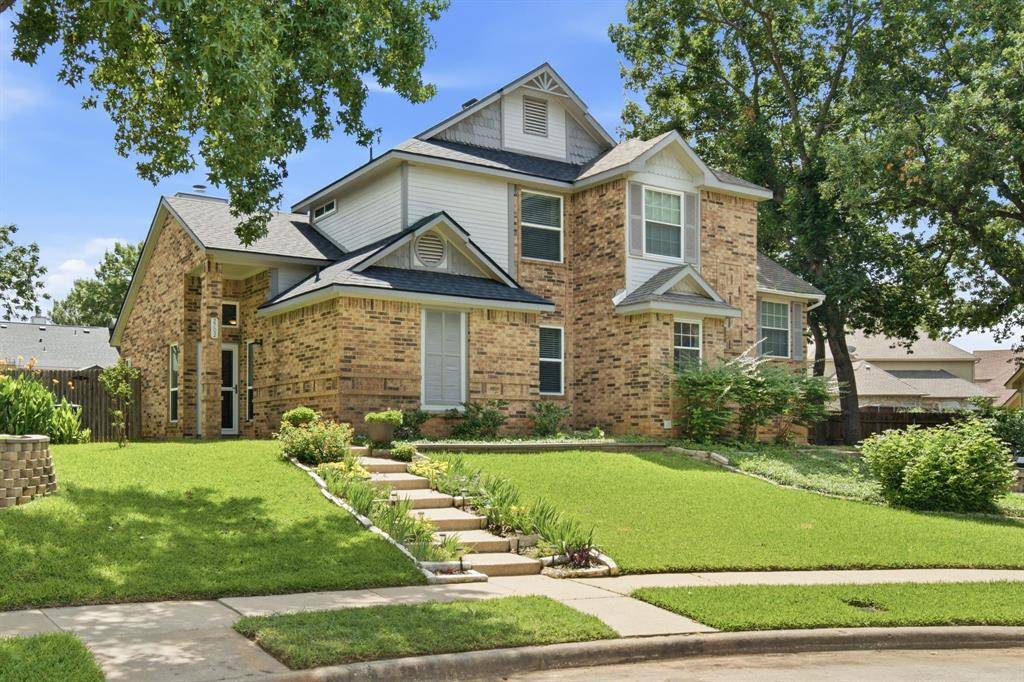 2702 Ansley Court, Euless, TX 76039