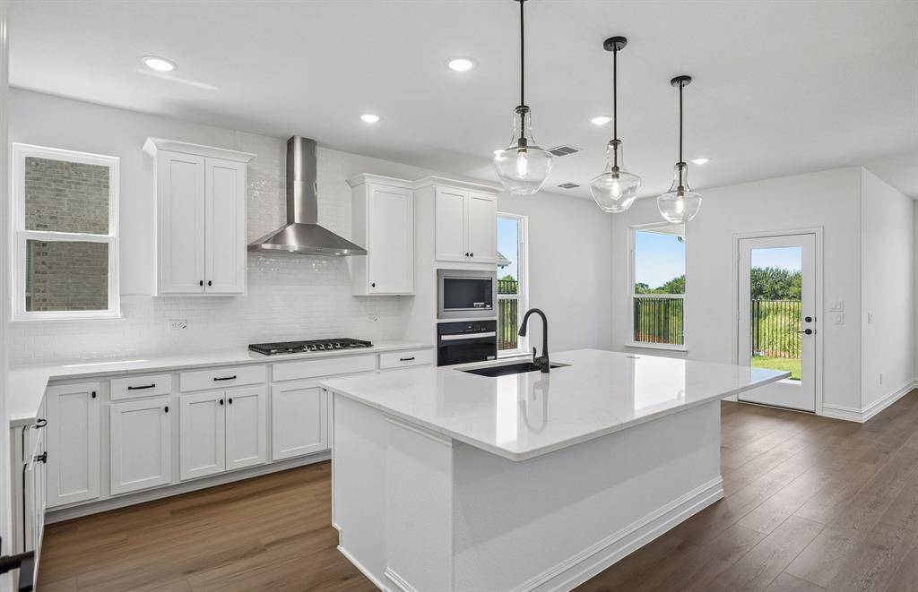 5936 Merian Drive, Pilot Point, TX 75009