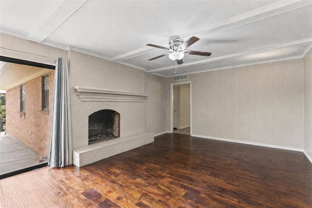 725 Branch Drive, Garland, TX 75041