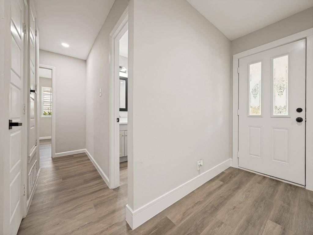 2915 Hollandale Lane, Farmers Branch, TX 75234