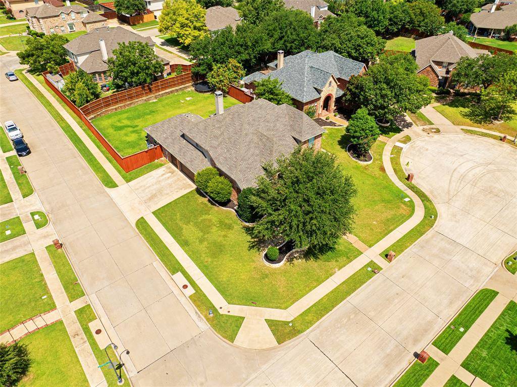 711 Country Meadow Drive, Murphy, TX 75094