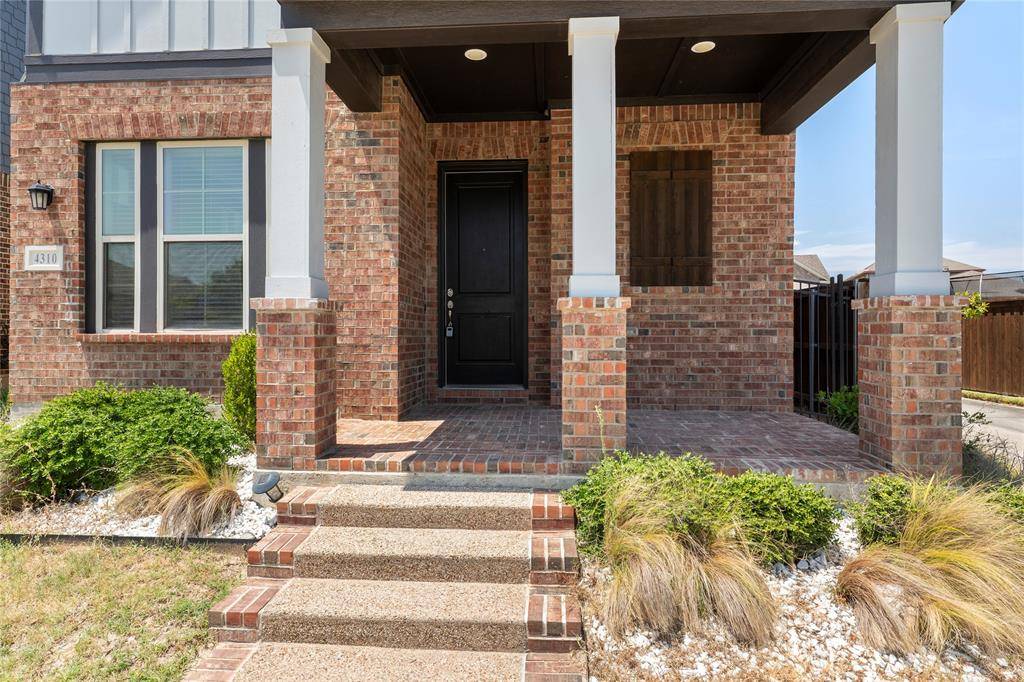 4310 Indigo Lark Lane, Arlington, TX 76005