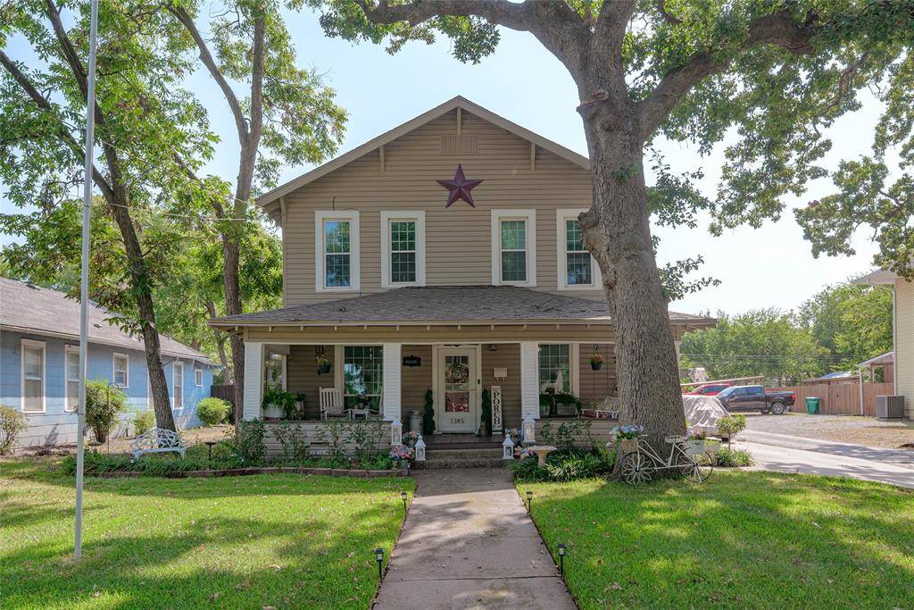 1305 S Crockett Street, Sherman, TX 75090