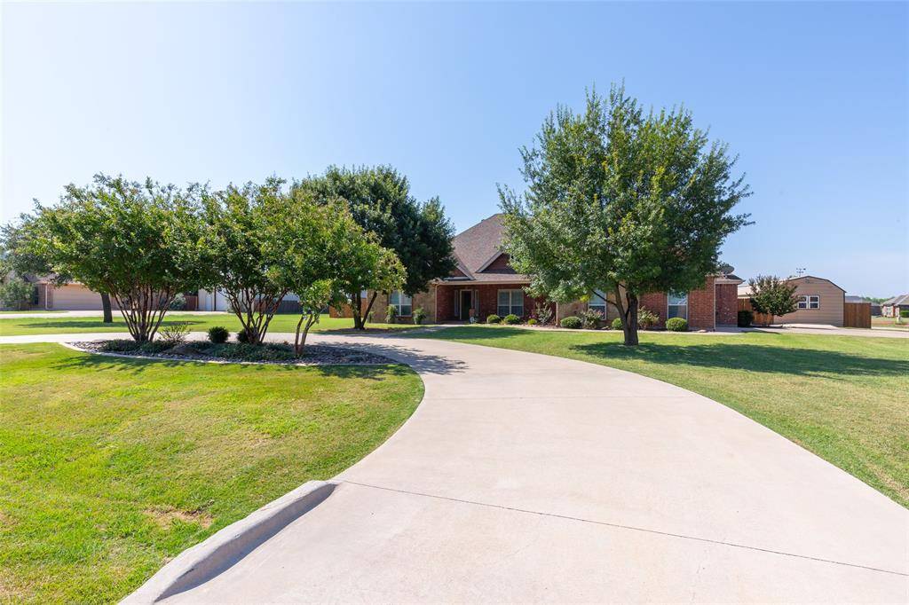 173 Divide Avenue, Tuscola, TX 79562