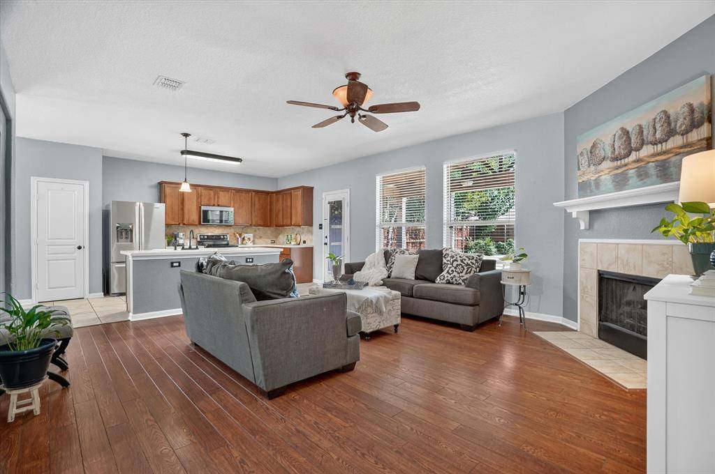 4824 Red Velvet Road, Fort Worth, TX 76244