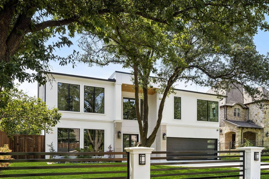 9421 Thornberry Lane, Dallas, TX 75220