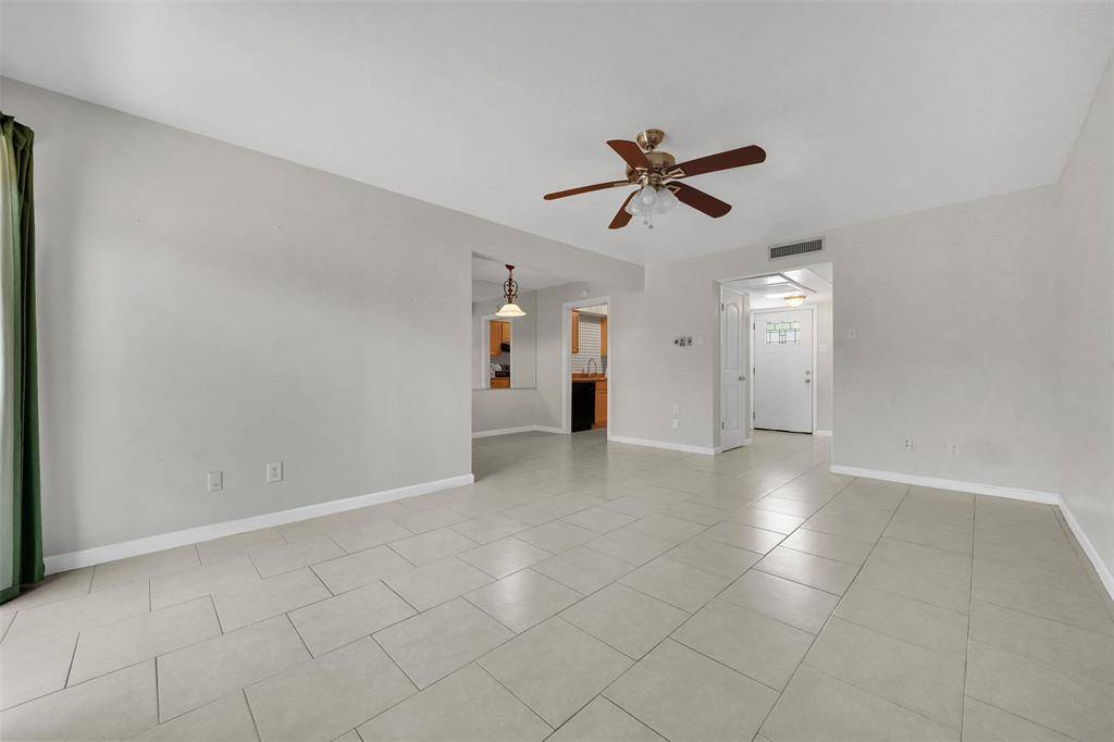 1817 E Grauwyler Road #158, Irving, TX 75061