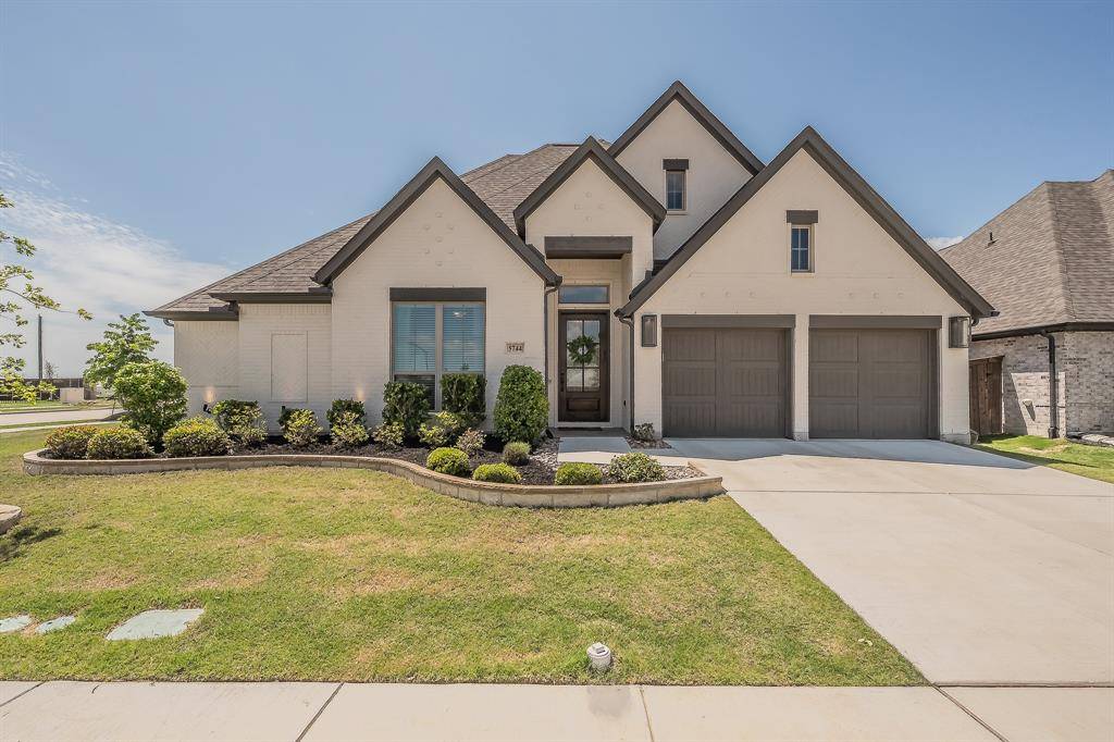 5744 Turner May Drive, Fort Worth, TX 76126