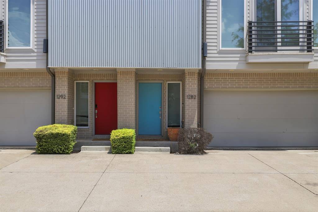 1282 N Prairie Avenue, Dallas, TX 75204