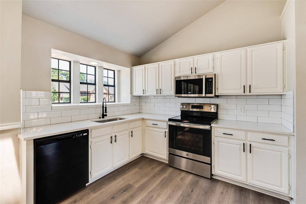 3305 Fairview Drive, Corinth, TX 76210