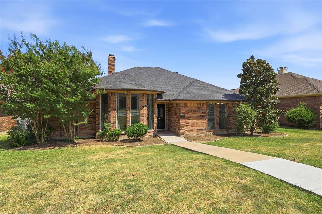 3802 Cromwell Drive, Carrollton, TX 75007