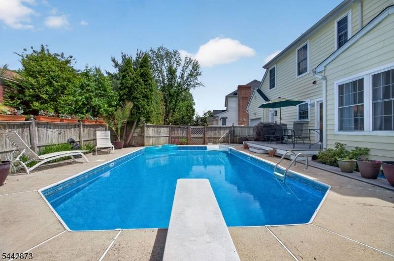 3 Emily Pl, Hamilton Twp., NJ 08690