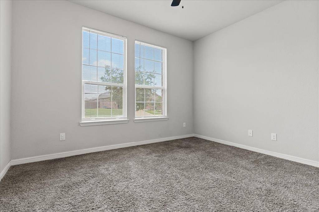 1117 Scotney Lane, Saginaw, TX 76131