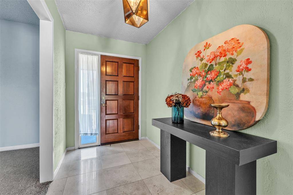 6808 Winchester Court, Fort Worth, TX 76133