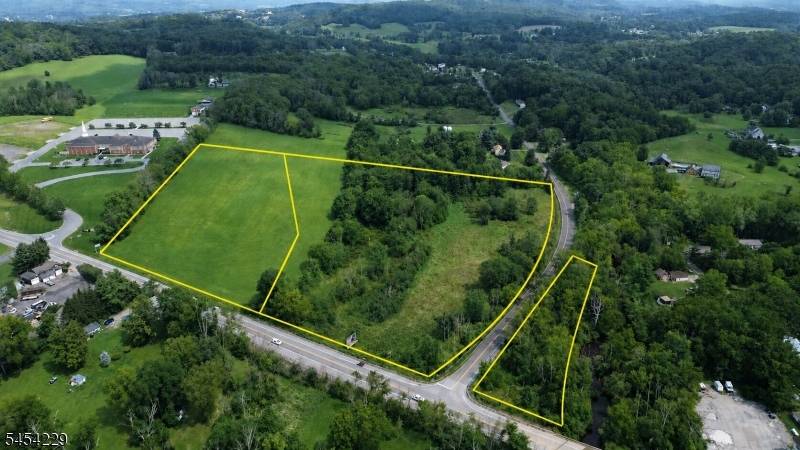 172 Rt15, Lafayette Twp., NJ 07848
