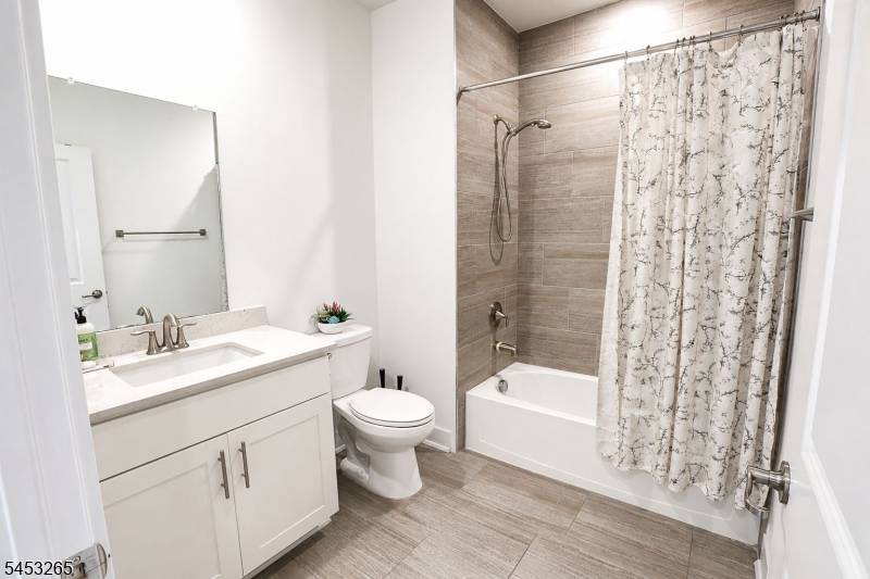 3 MYERS TERRACE, Morris Plains Boro, NJ 07950