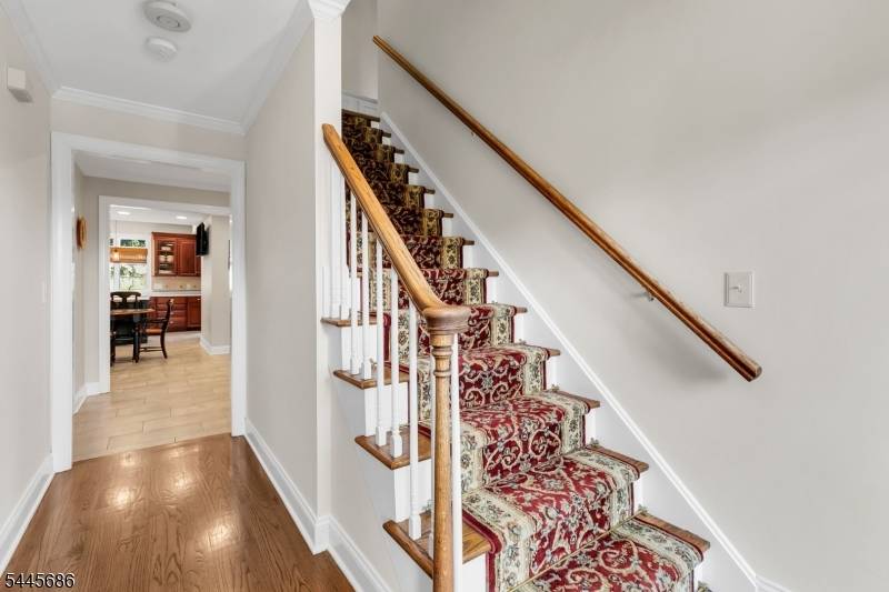 87 Peachtree Rd, Bernards Twp., NJ 07920