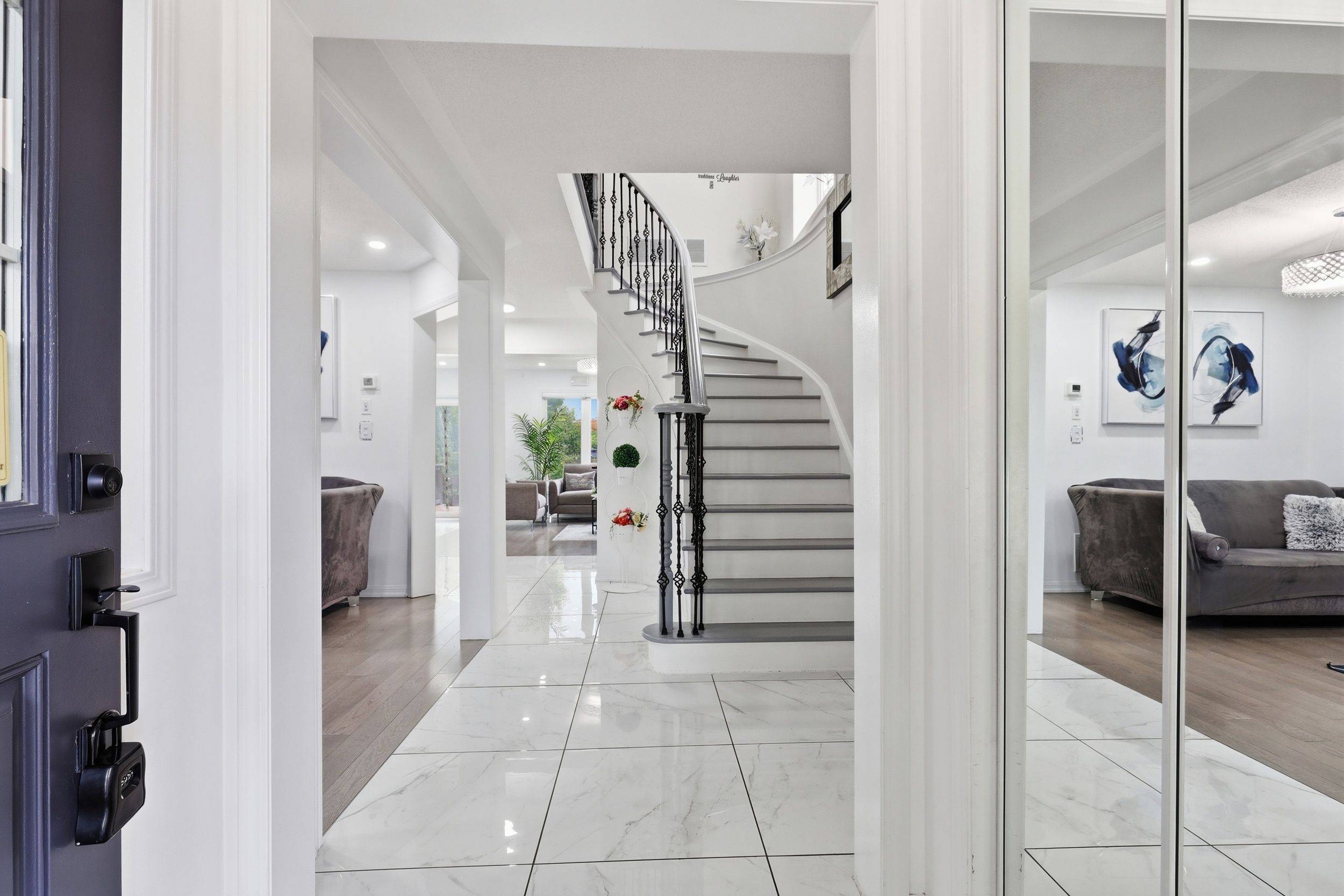 392 Tonelli LN, Milton, ON L9T 0N4
