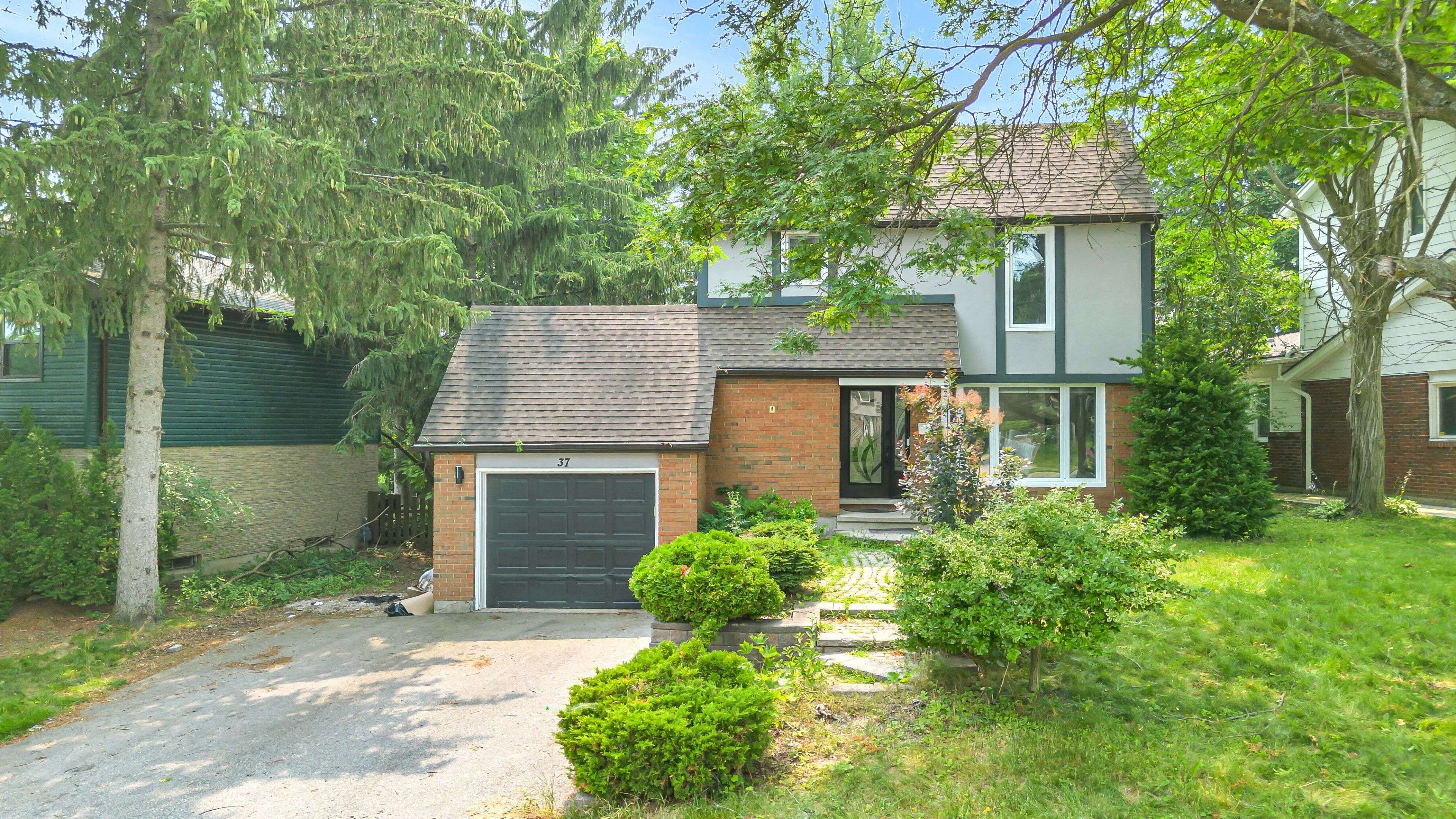 37 Ferman DR, Guelph, ON N1H 7C9