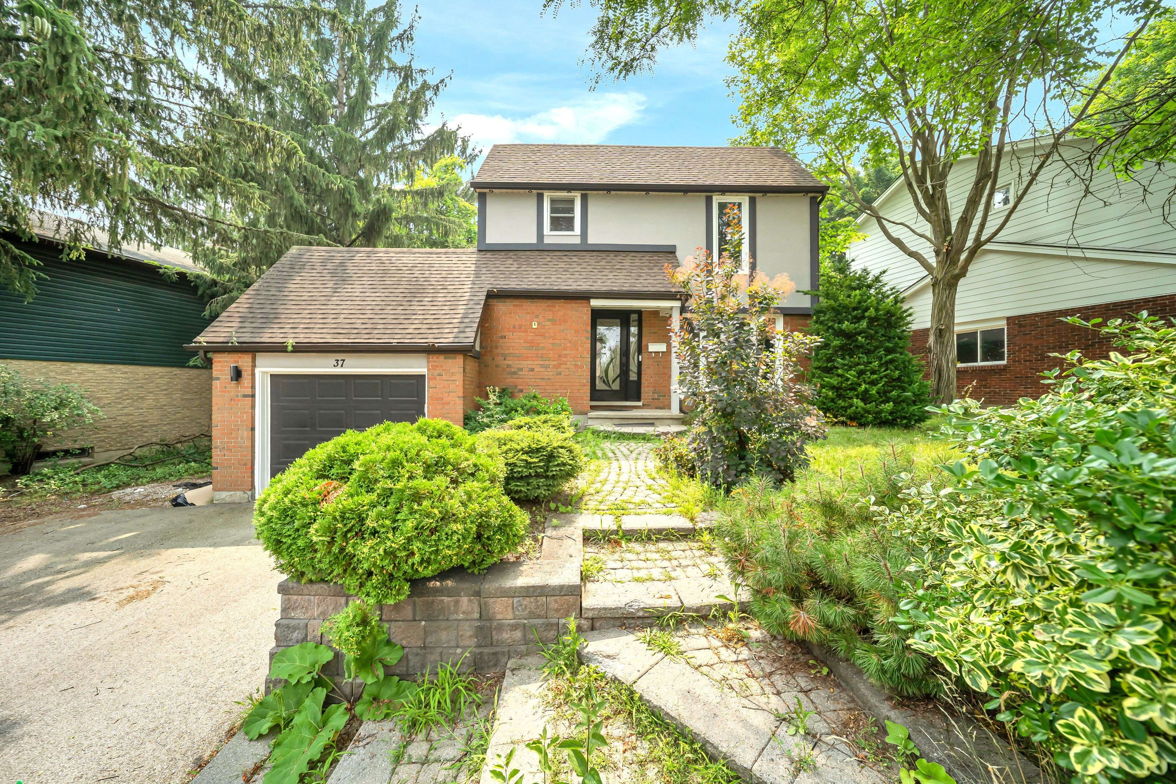 37 Ferman DR, Guelph, ON N1H 7C9