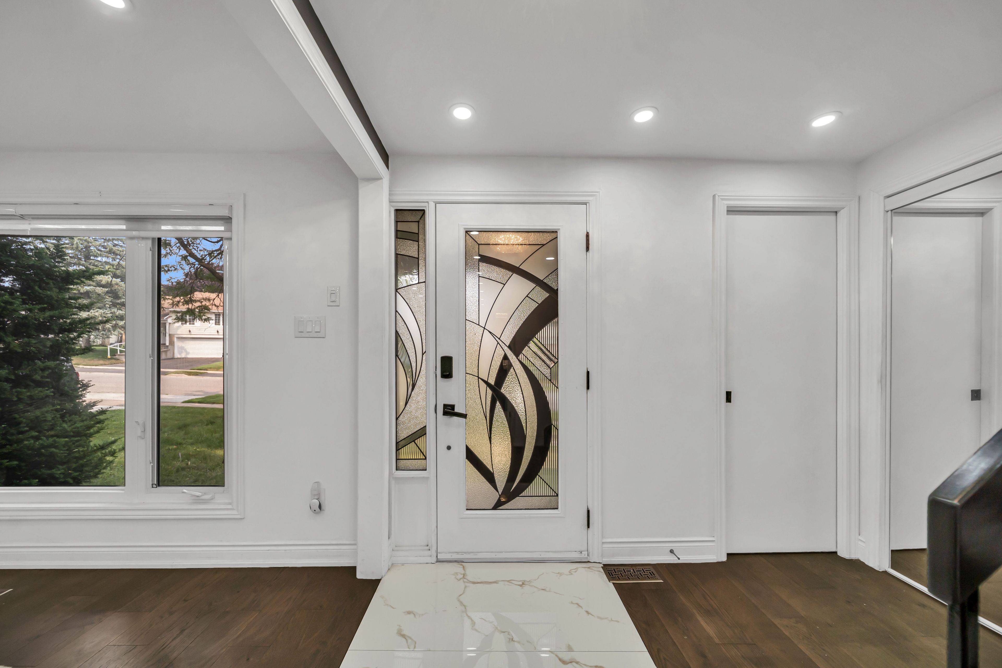 37 Ferman DR, Guelph, ON N1H 7C9