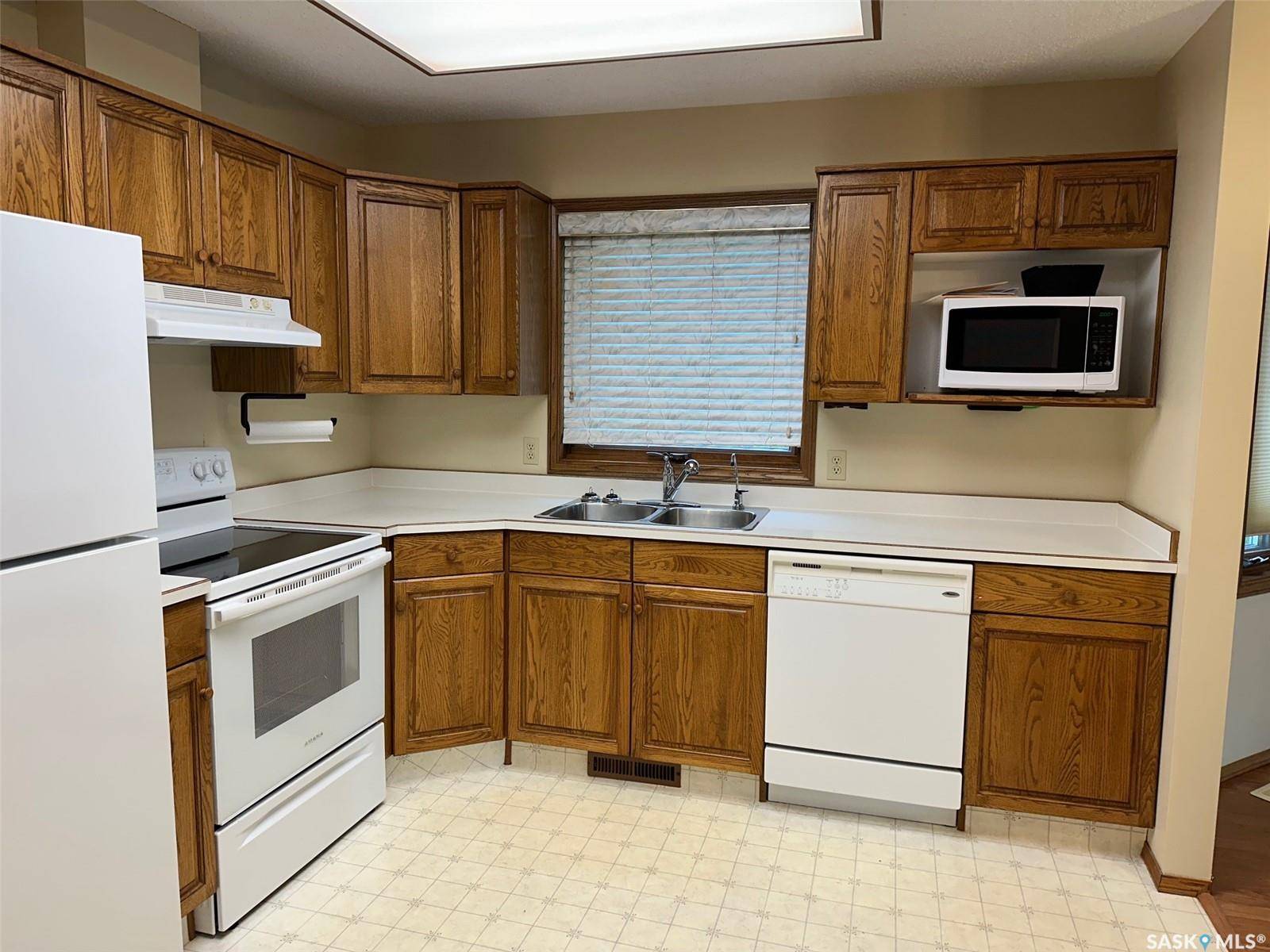 1214 3rd STREET #303, Estevan, SK S4A 0R9