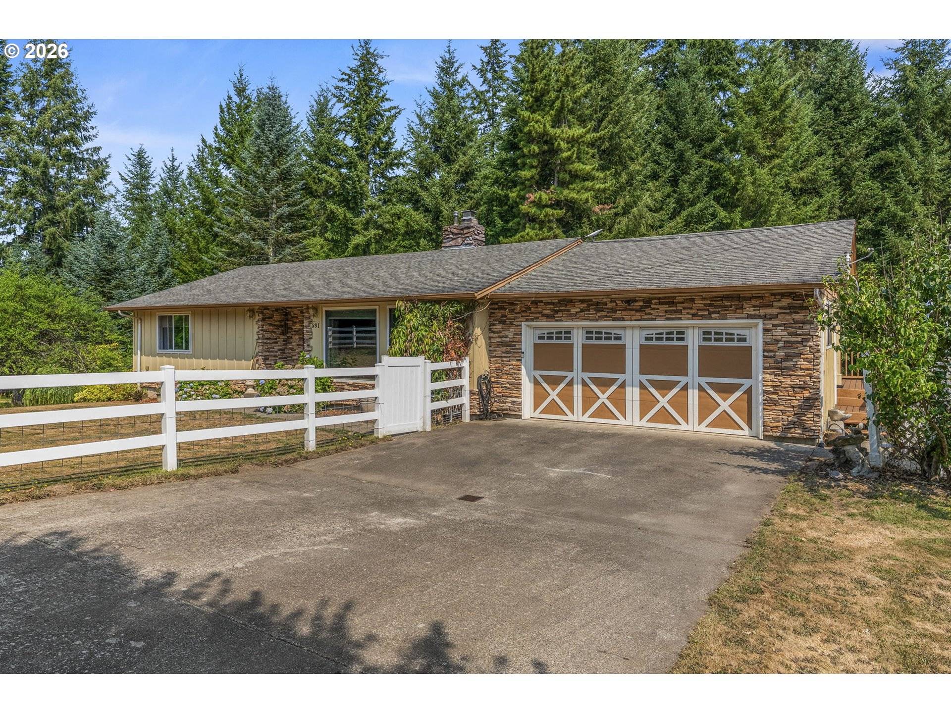 891 YOUNG RD, Kelso, WA 98626