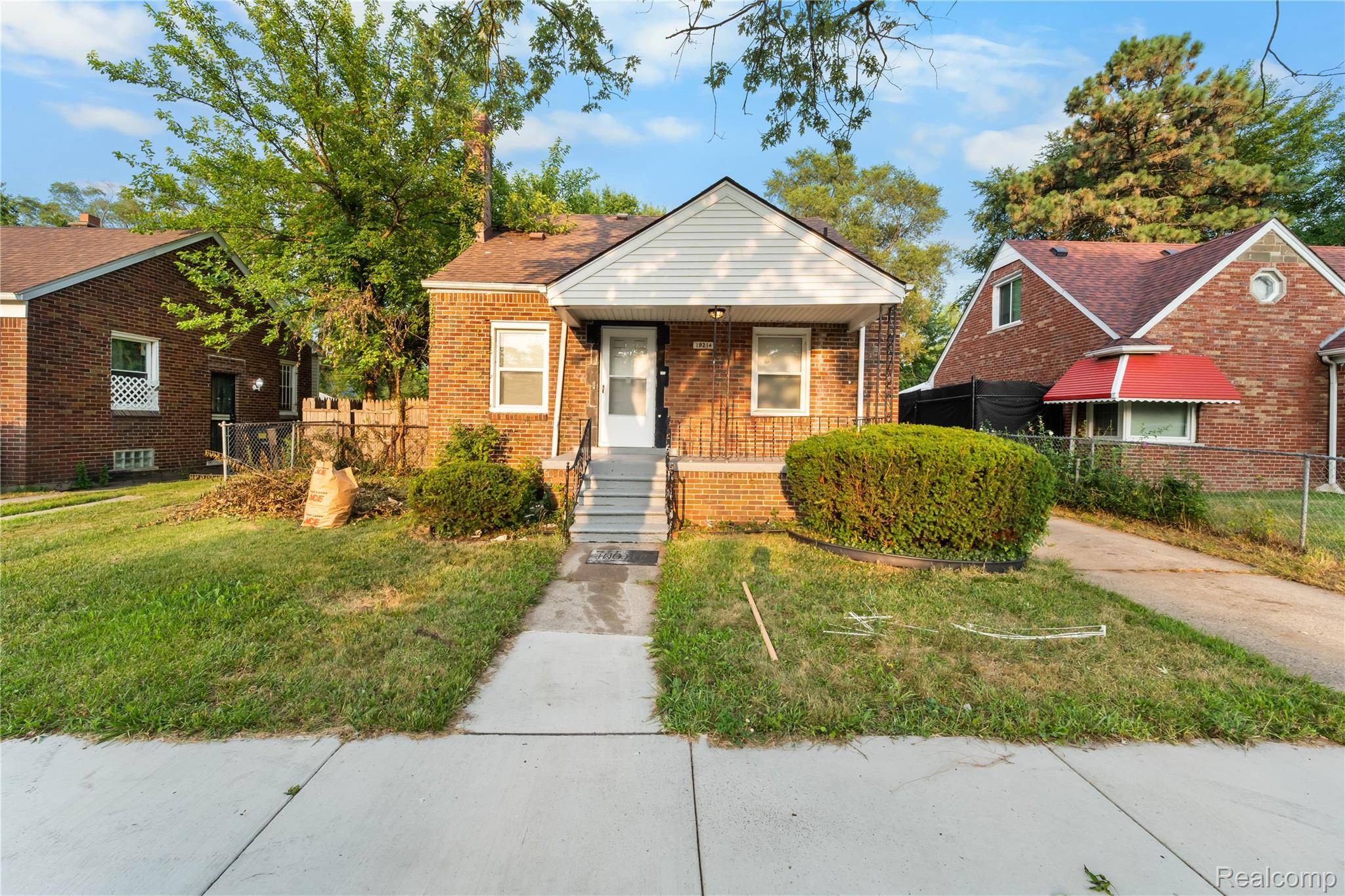19214 Sunset ST, Detroit, MI 48234