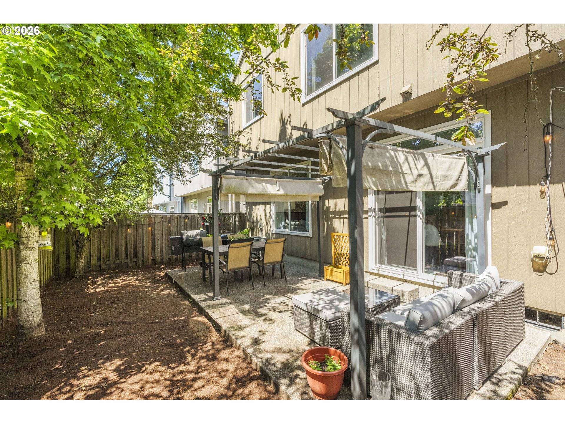 7548 NE CALLAN CT, Hillsboro, OR 97124